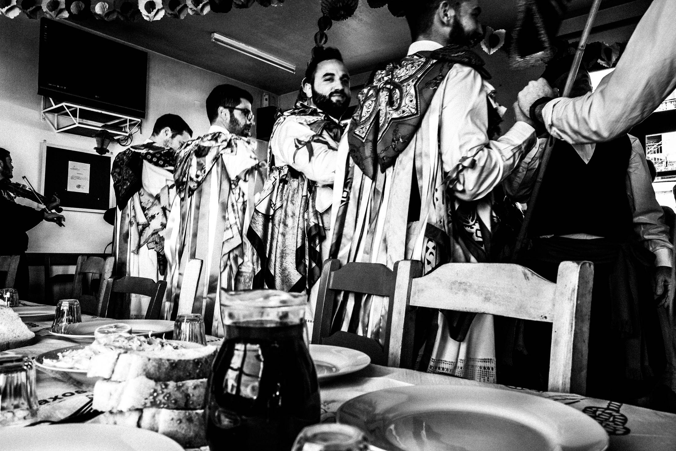 Καρναβάλι στο Νησί της Νάξου: Κουδουνάτοι, Κορδελάτοι και άλλες Περιπέτειες του Γιώργου Τατάκη