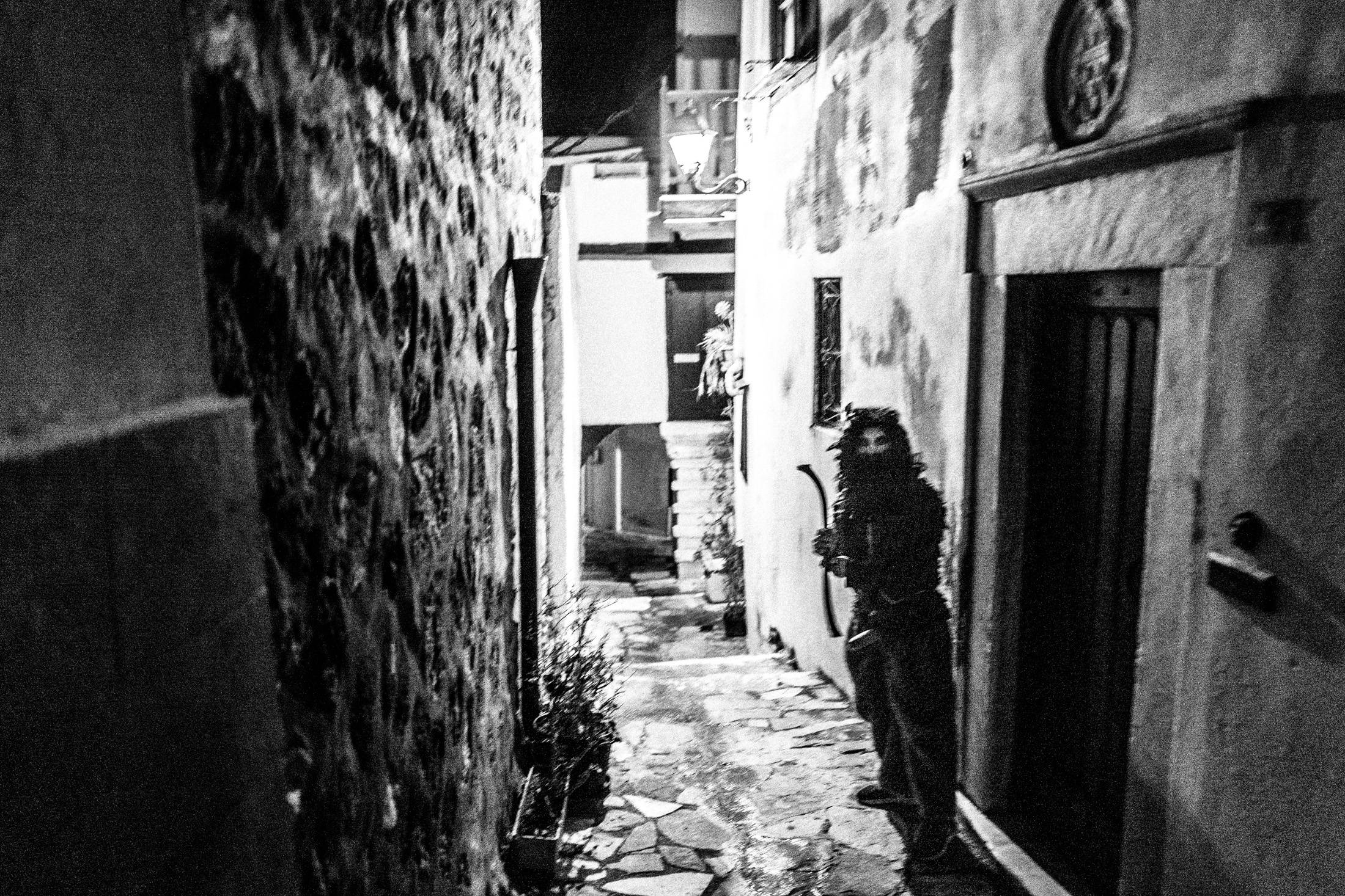 Καρναβάλι στο Νησί της Νάξου: Κουδουνάτοι, Κορδελάτοι και άλλες Περιπέτειες του Γιώργου Τατάκη