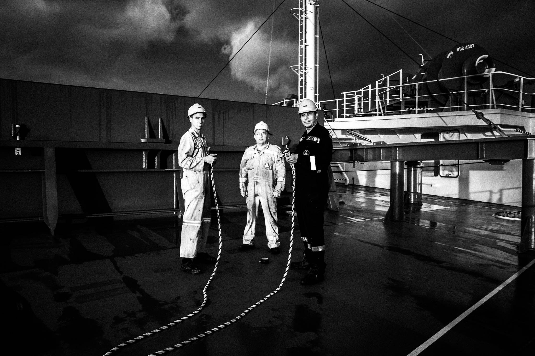 Working on deck by photographer George Tatakis
