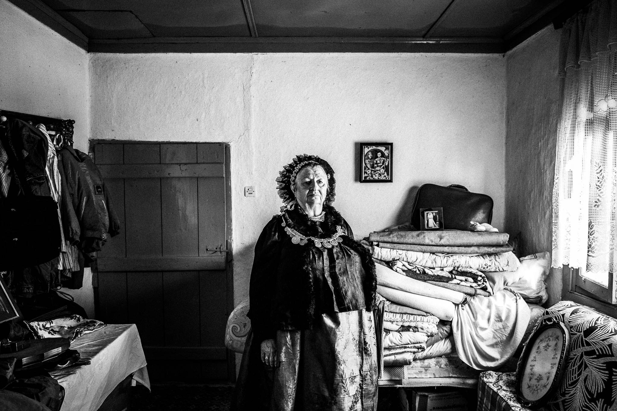 Inside a traditional house of Nea Vyssa, by photographer George Tatakis