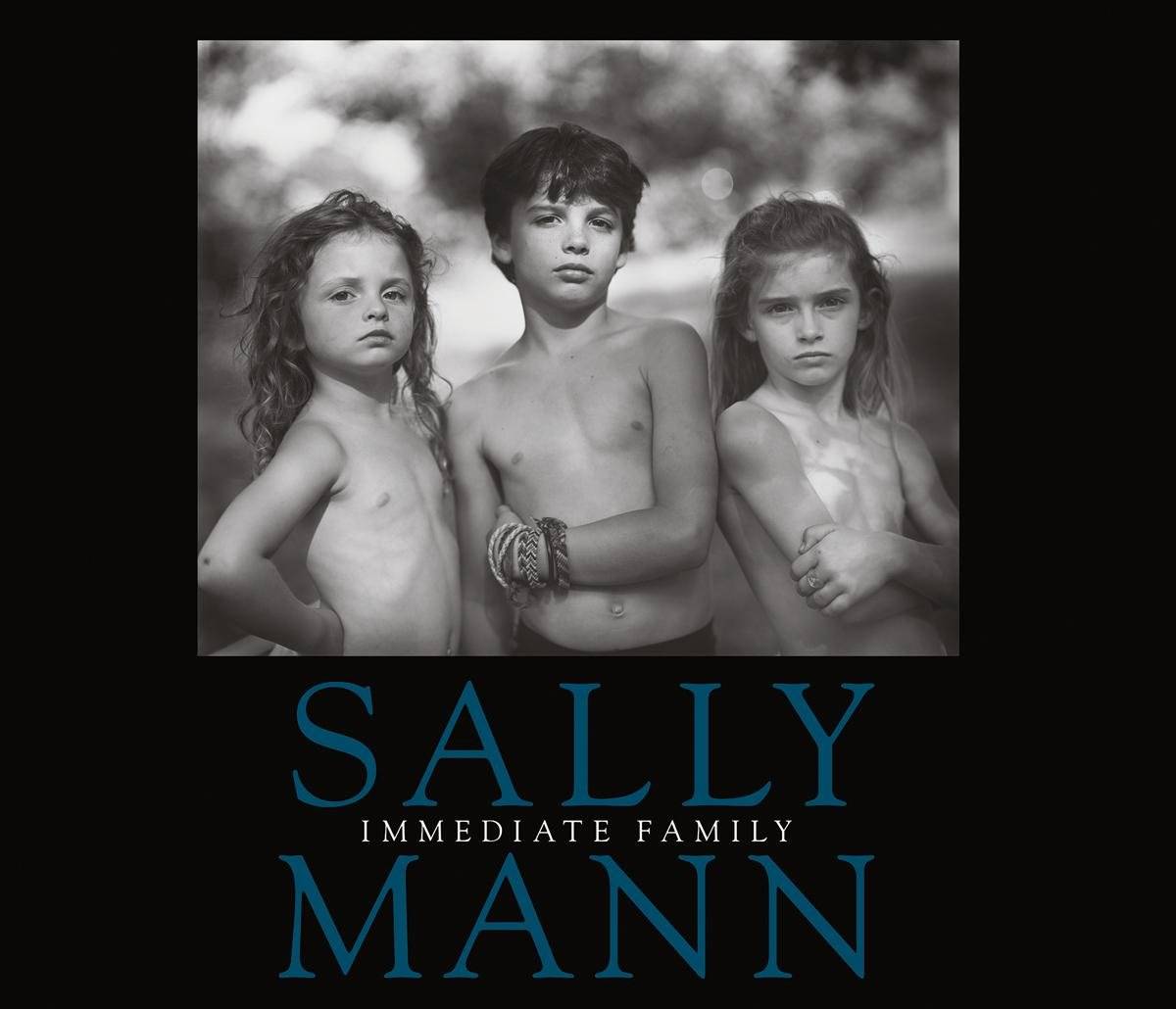 Essential Photography Books for a Photo Library. List by Photographer George Tatakis.