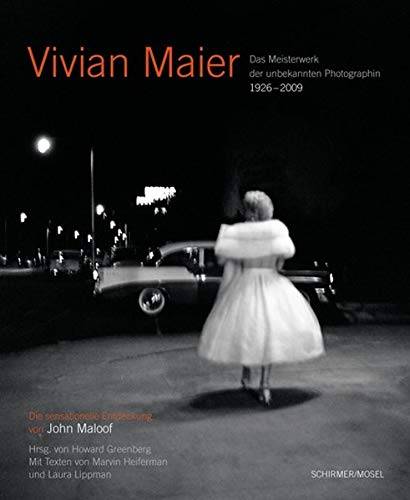 Essential Photography Books for a Photo Library. List by Photographer George Tatakis.