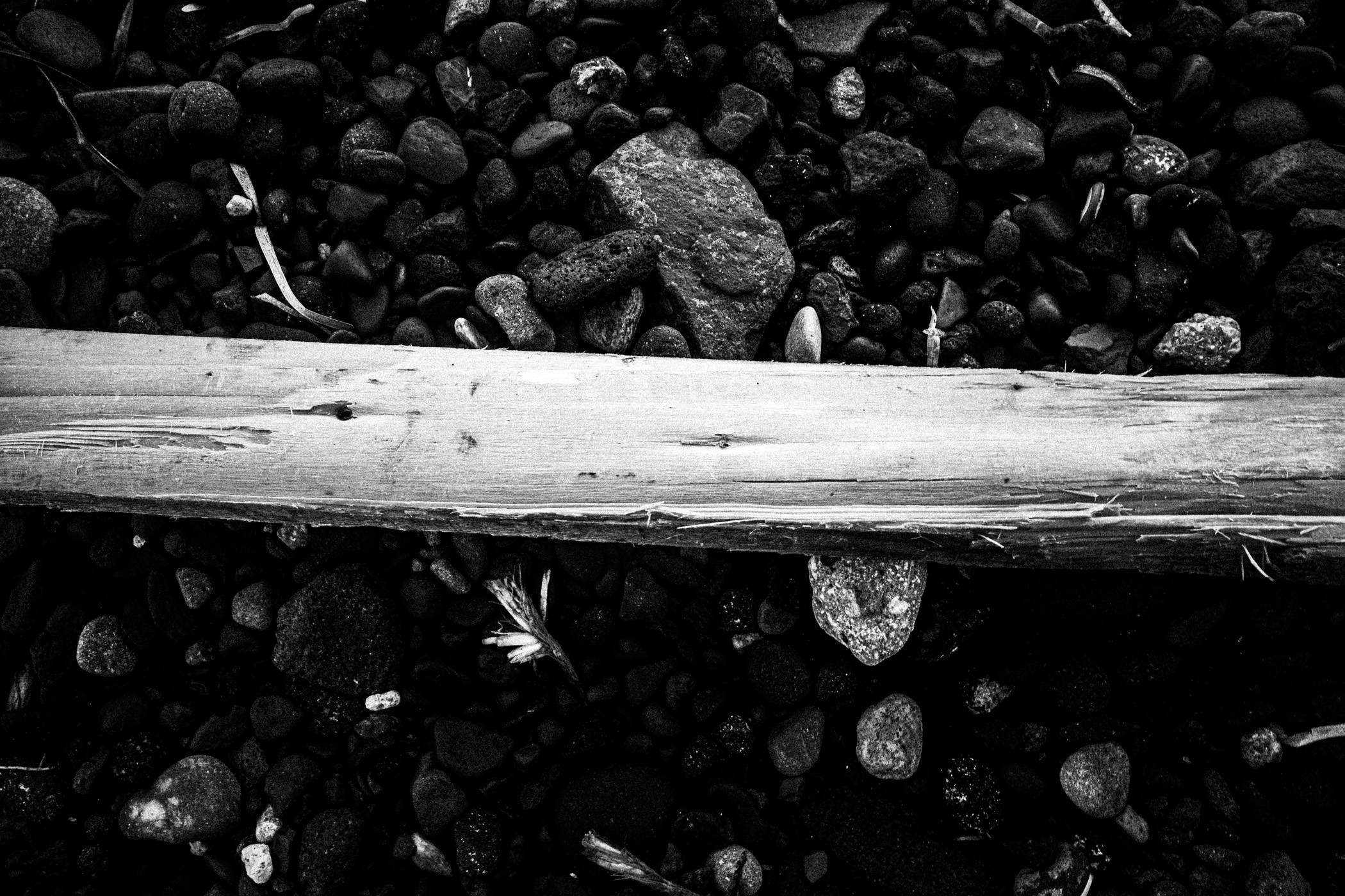 Chorōs on Santorini. Black and white photographic project from Greece, by awarded photographer George Tatakis