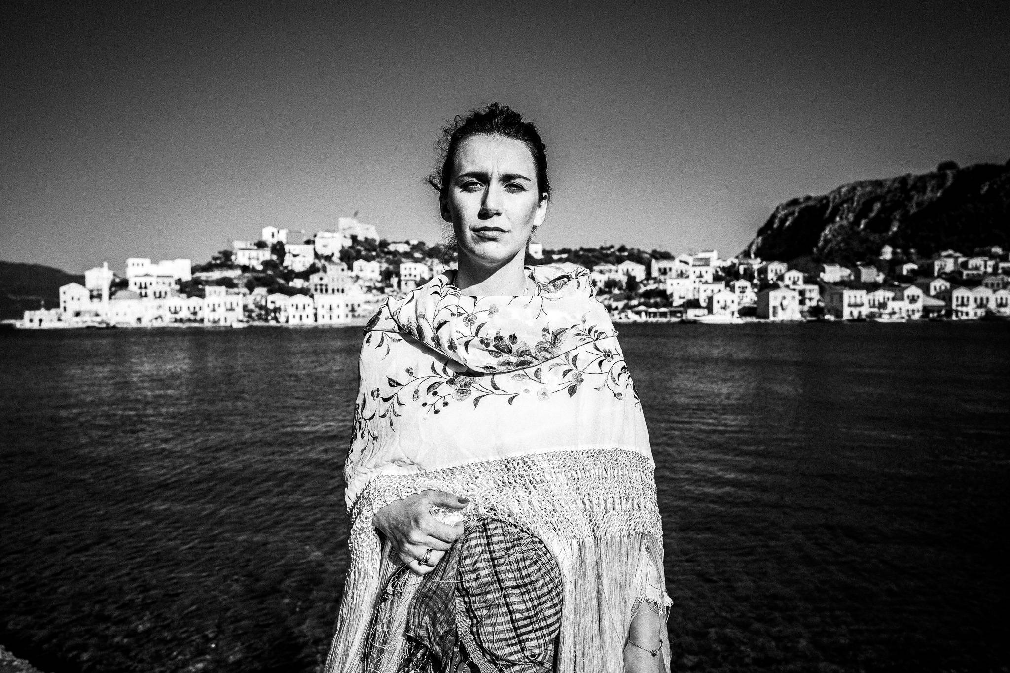 Οι Ενιγματικές «Καρυάτιδες» στο Καστελλόριζο. Από το Γιώργο Τατάκη.