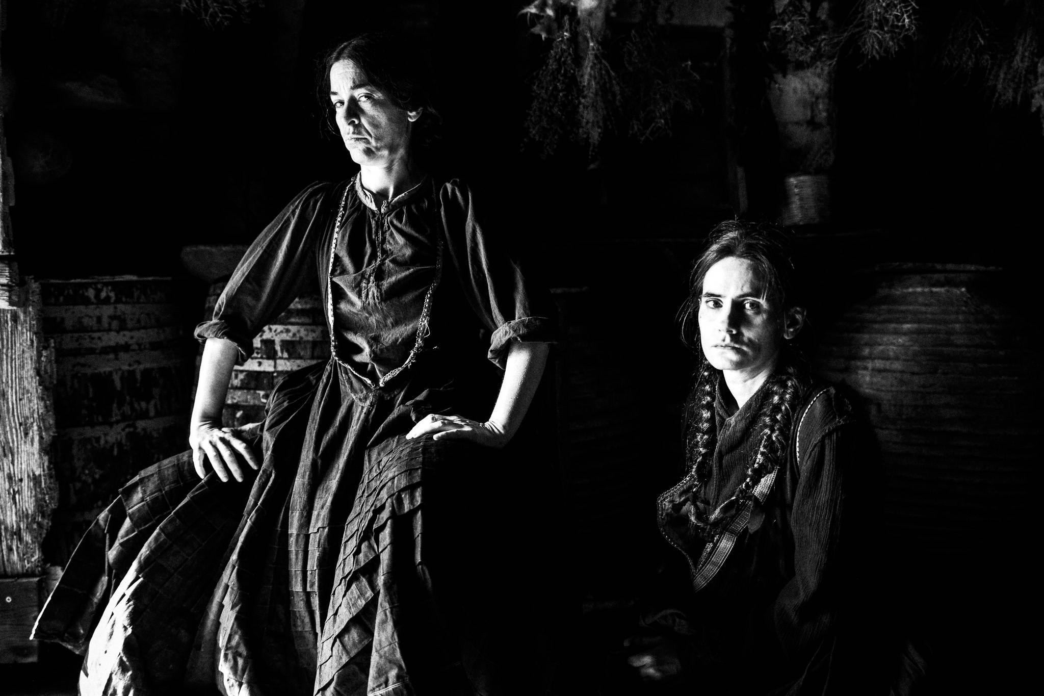 Fonissa with her mother. Black and white photography by George Tatakis during the filming of 'Φόνισσα'(Fonissa).