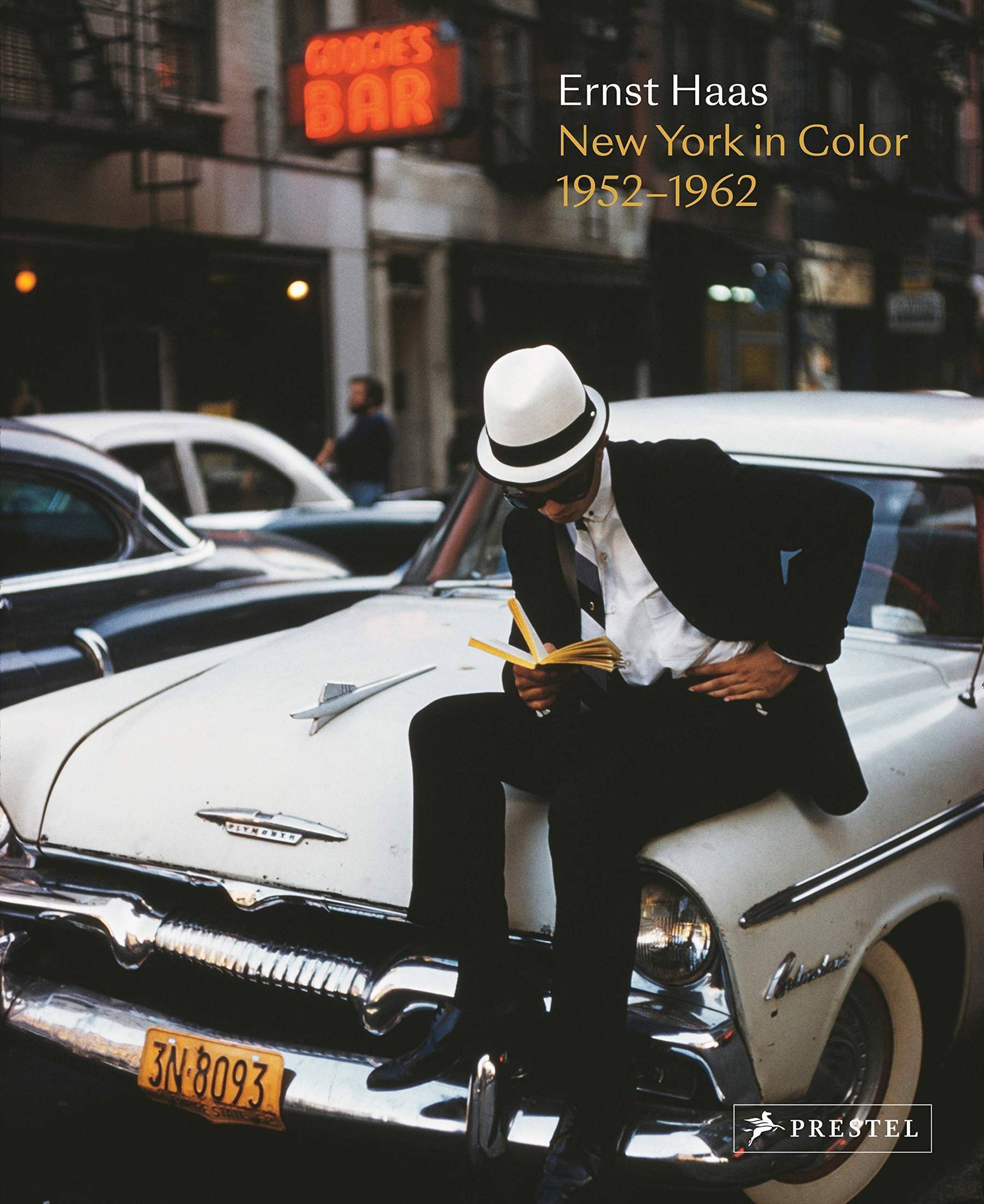 Essential Photography Books for a Photo Library. List by Photographer George Tatakis.