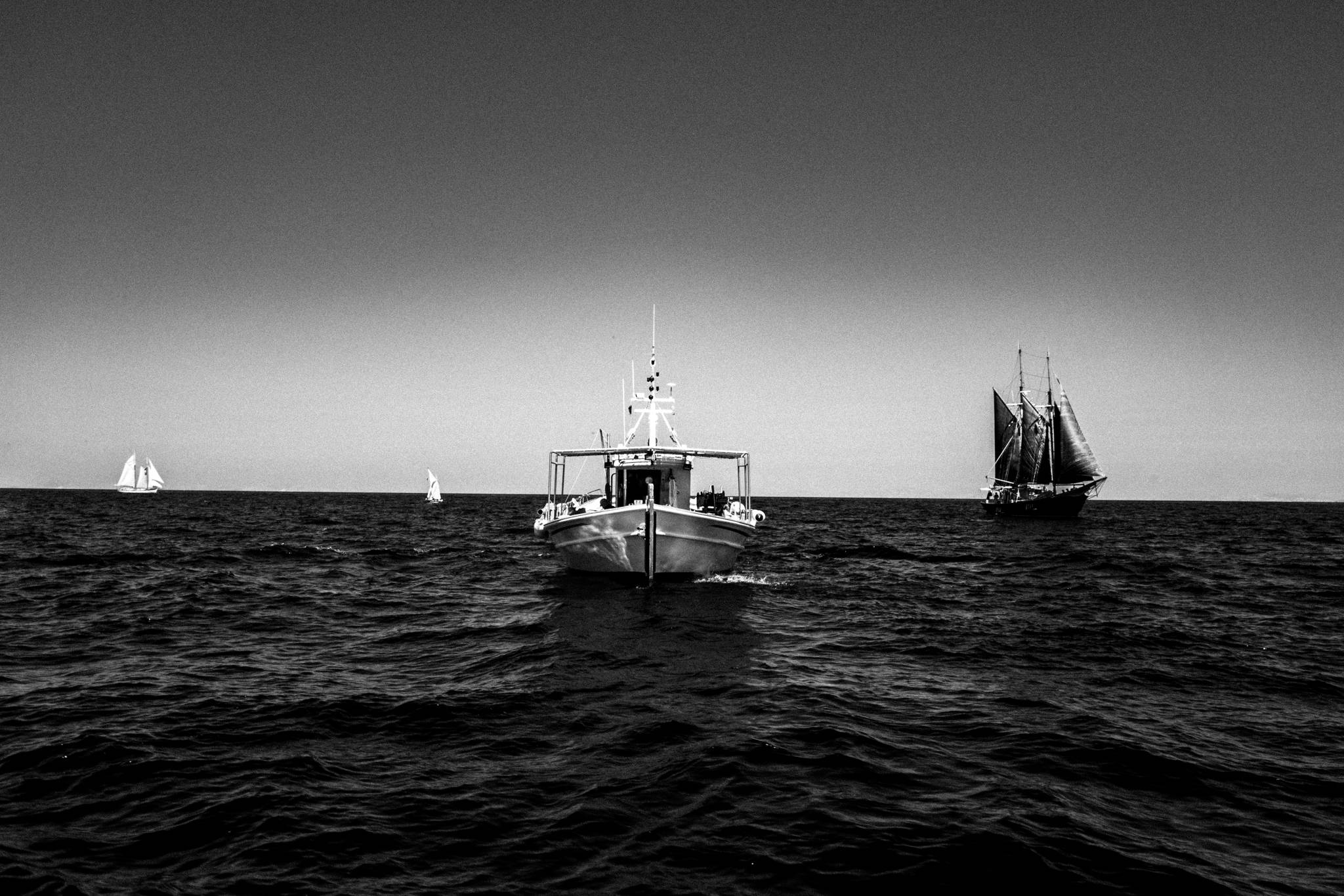 Other boat participants, by photographer George Tatakis