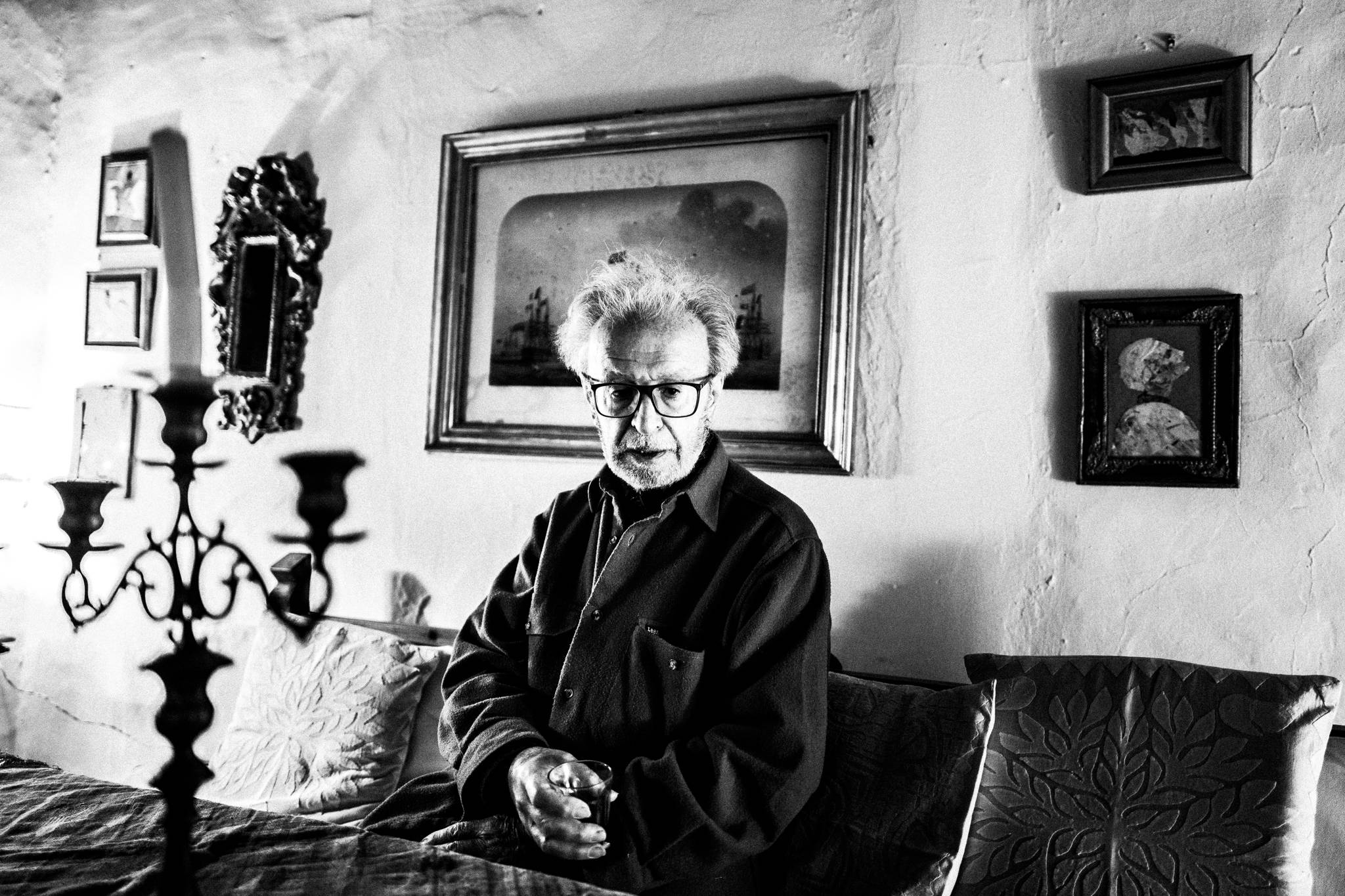 The house of Vassilis Kypraiou in Patmos, by photographer George Tatakis