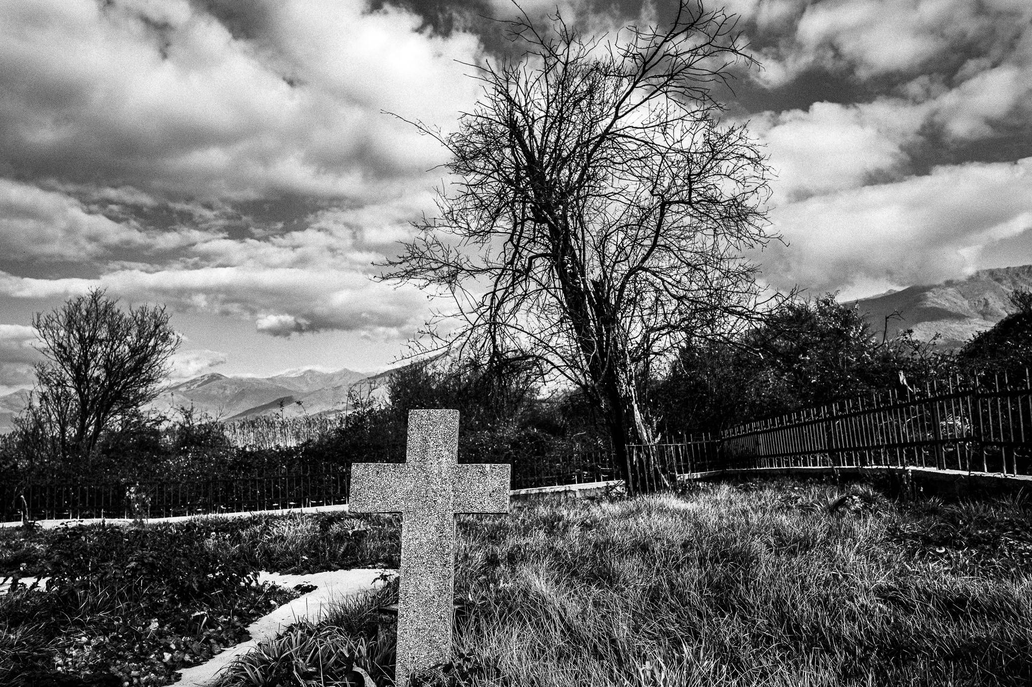 Around Prespes, Pagan Christmas customs of Northern Greece, by photographer George Tatakis