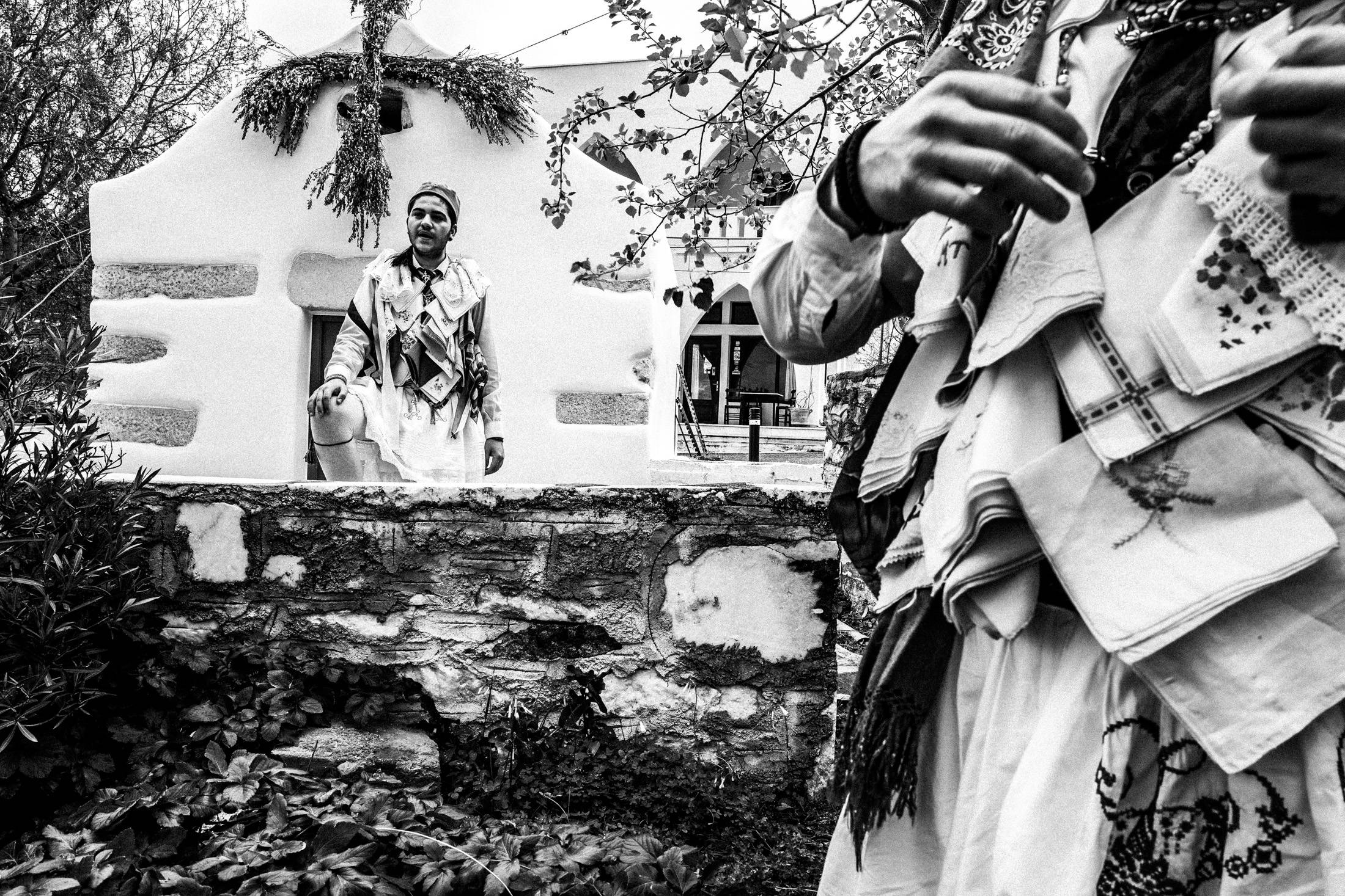 Καρναβάλι στο Νησί της Νάξου: Κουδουνάτοι, Κορδελάτοι και άλλες Περιπέτειες του Γιώργου Τατάκη