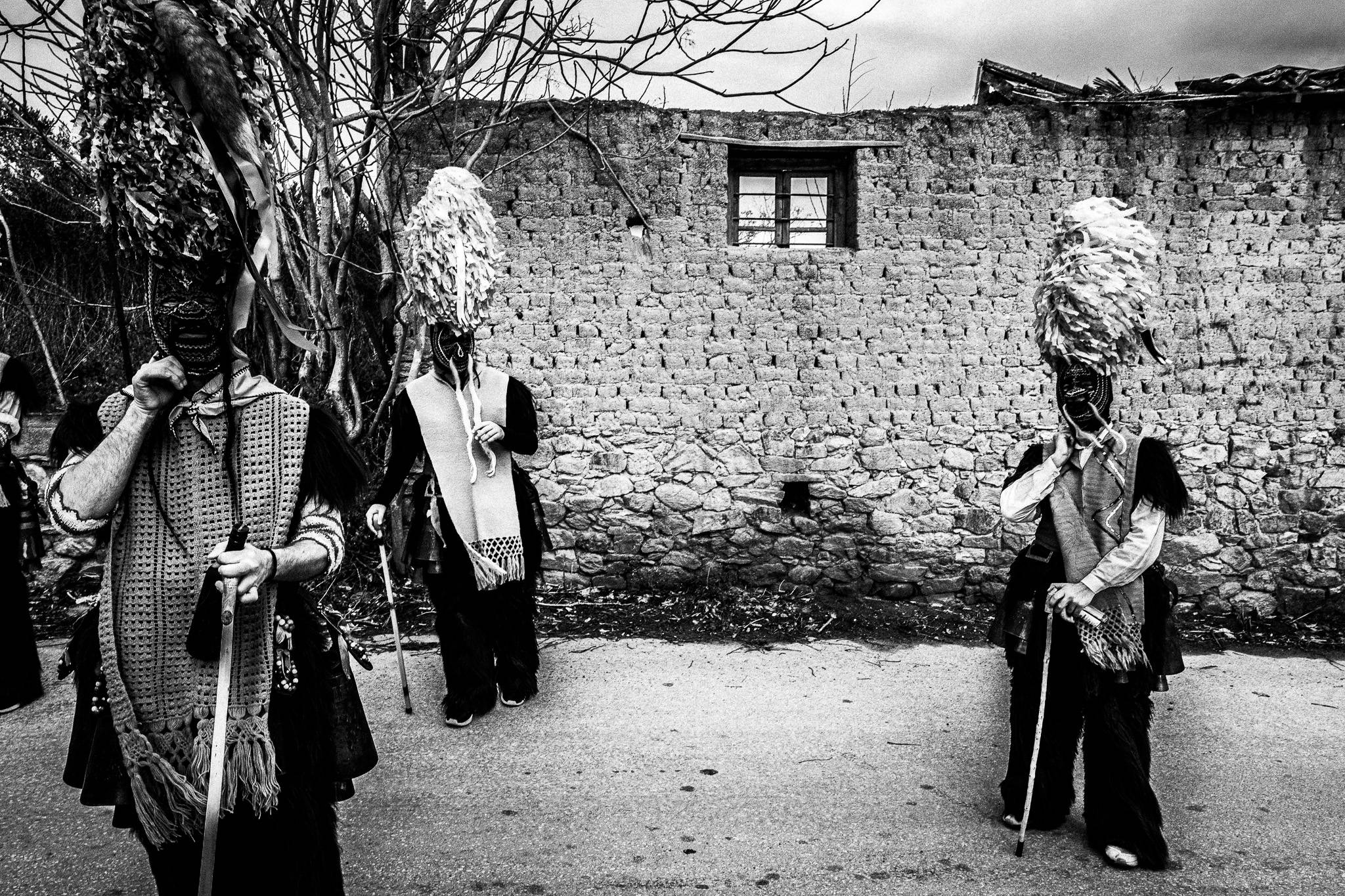 Arapides of Profitis village, Pagan Christmas customs of Northern Greece, by photographer George Tatakis