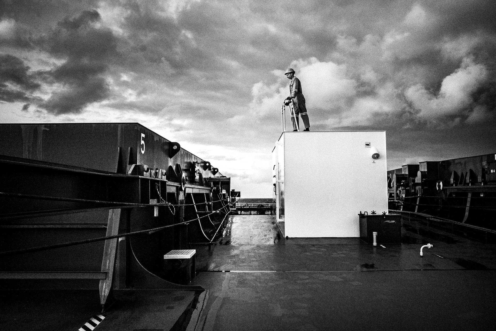 OS on deck, "ready to dive" by photographer George Tatakis